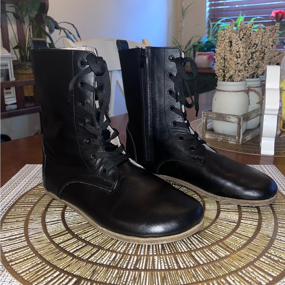 Black Lace-Up Earthing Harmony Boots